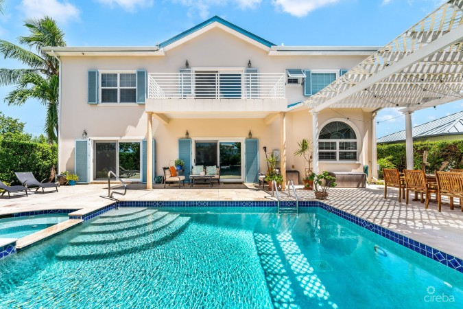 BIMINI DRIVE 303  - GRAND HARBOUR |  5-BED WATERFRONT HOME