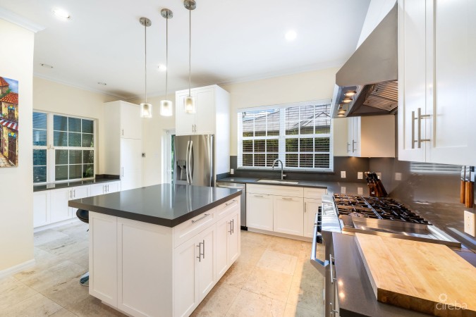 BIMINI DRIVE 303  - GRAND HARBOUR |  5-BED WATERFRONT HOME