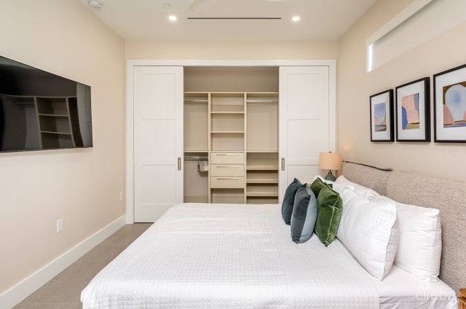 POINT WEST UNIT #9 - ONE BED OCEAN VIEW