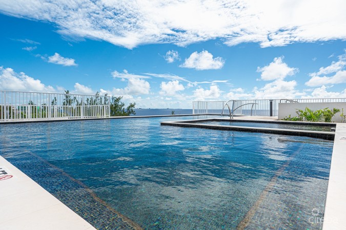 POINT WEST PENTHOUSE #20 - ONE BED GARDEN VIEW