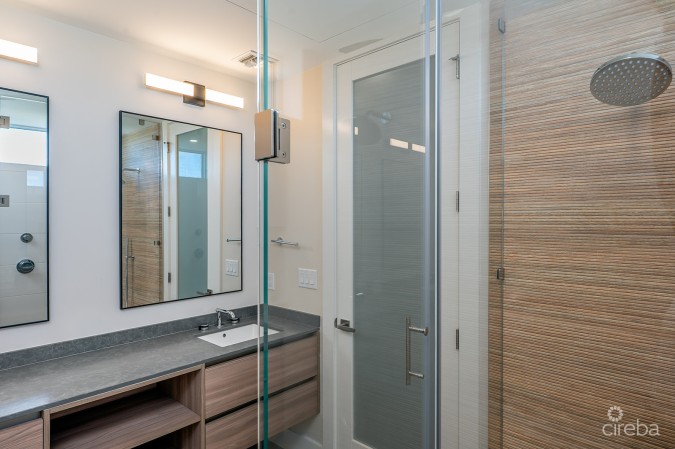 POINT WEST PENTHOUSE #20 - ONE BED GARDEN VIEW