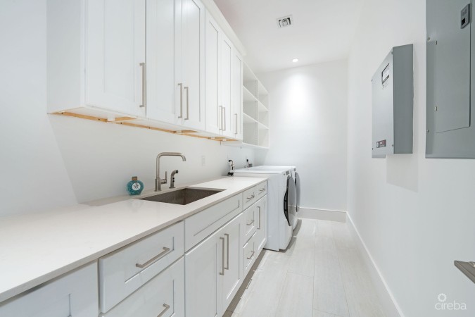 SOUTH BAY RESIDENCES  - 4 BED | 4 BATH OCEANVIEW