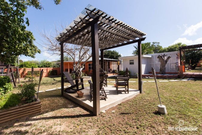 WEST BAY HOME - 2 APARTMENTS  PRICED TO SELL!