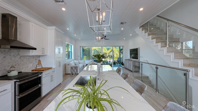 TURNBERRY VILLAS, CRYSTAL HARBOUR