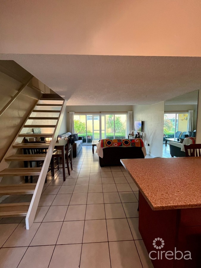 OCEAN CLUB - 1 BED LOFT