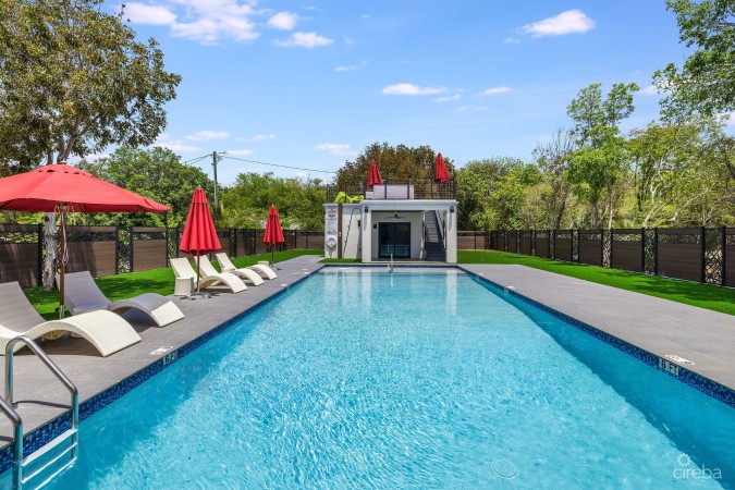 ARZA WEST BAY RUBY– UPGRADED FULLY FURNISHED 1-BED CORNER UNIT