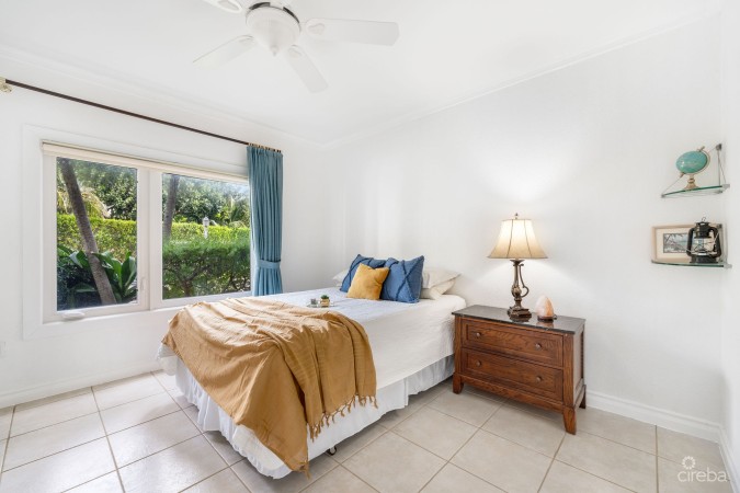 OCEANFRONT GROUND FLOOR OCEAN POINTE VILLAS