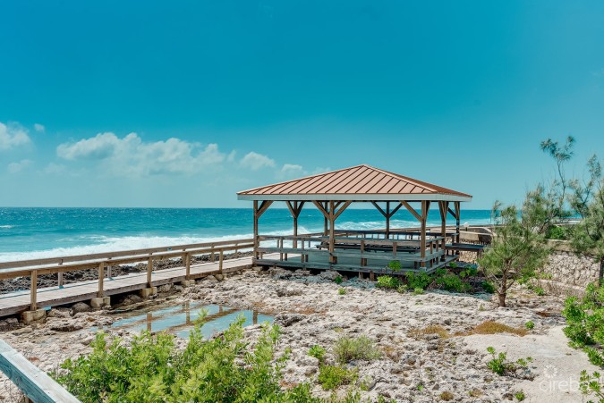 OCEAN CLUB - RENOVATED 2 BED/2.5BATH CORNER UNIT