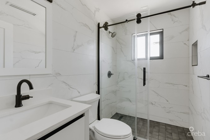 KINGSLEY TOWNHOMES 2 BED PLUS DEN UNIT 3.