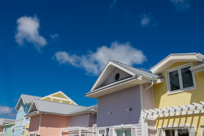 THE MEADOWS PHASE 2 - SEAGRAPE 1 BEDROOM