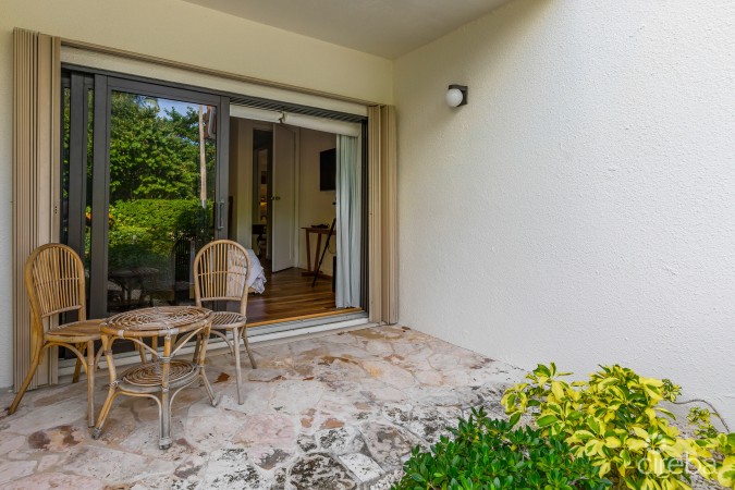 VILLAS PAPPAGALLO #33- GROUND FLOOR OCEAN VIEW