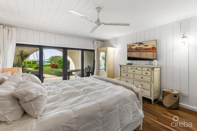 VILLAS PAPPAGALLO #33- GROUND FLOOR OCEAN VIEW