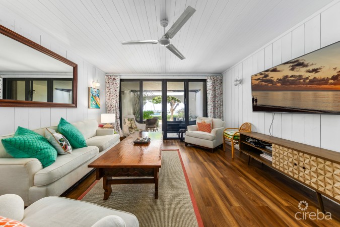 VILLAS PAPPAGALLO #33- GROUND FLOOR OCEAN VIEW