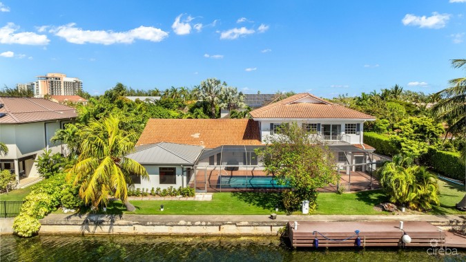 NELSON  QUAY 56, WATERFRONT HOME