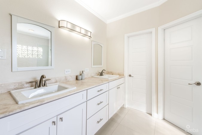 LONGFELLOW CIRCLE 18, BREAKERS FAMILY HOME