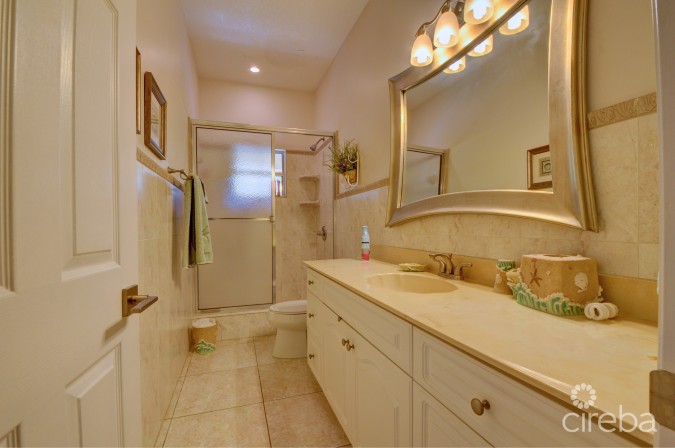 MULTIFAMILY RESIDENCE ON CRANBROOK DR.