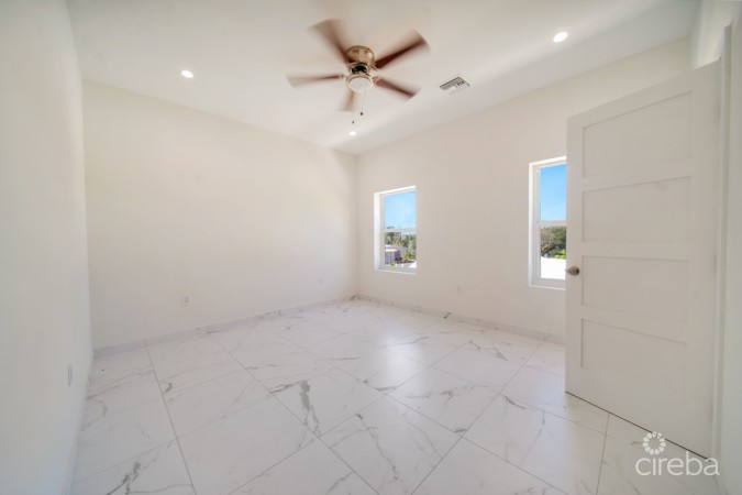 THE POINT AT WATERCOURSE #6