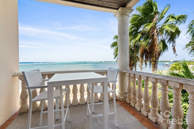 OCEANFRONT PALACADES #1 TOWNHOME (END UNIT)