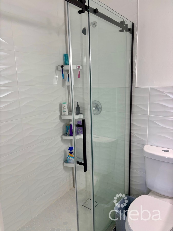 LA PAIDION ONE, BLK 1, APT 6