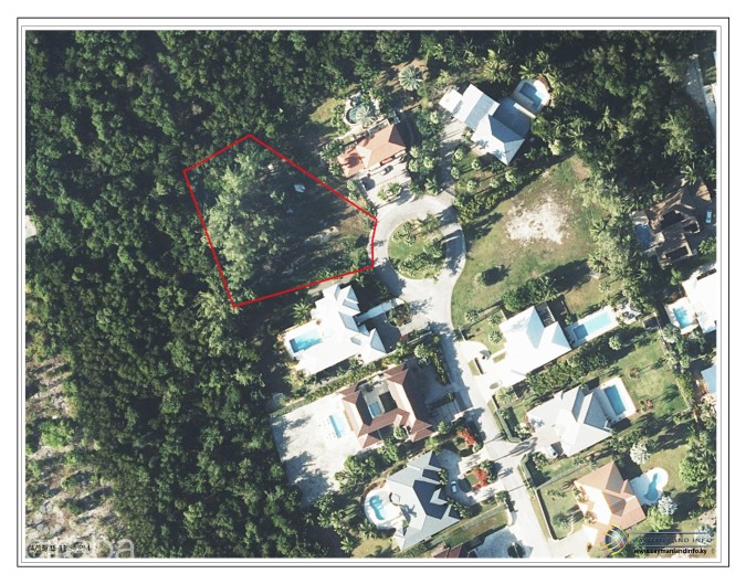 THE AVENUE - PRIME RESIDENTIAL BUILDING LOT IN SOUTH SOUND