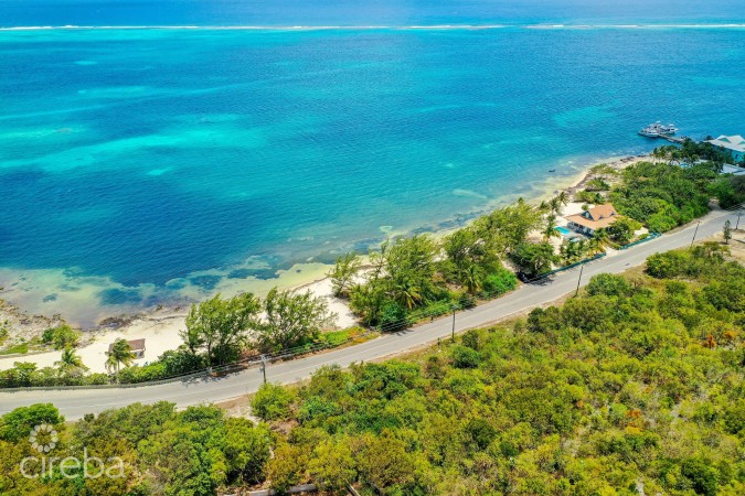 PRIME BEACHFRONT EAST END LAND 0.29 ACRE