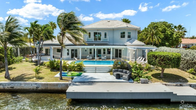 LATITUDE - CANAL FRONT LIVING IN GOVERNOR’S HARBOUR