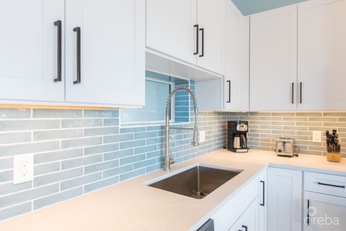 SEAHAVEN ORCHID VILLA WITH CARRIAGE HOUSE