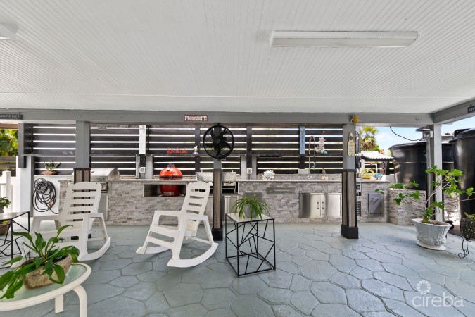 SINGLE FAMILY GEM IN NORTH SOUND ESTATES