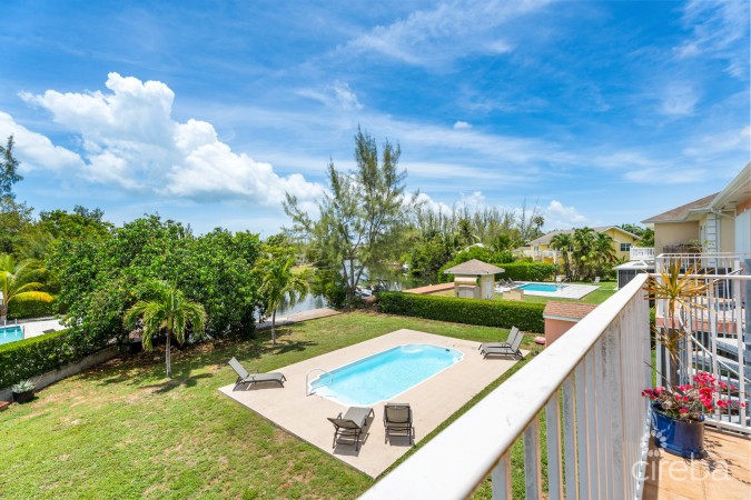 UPGRADED 2BEDS CANALFRONT