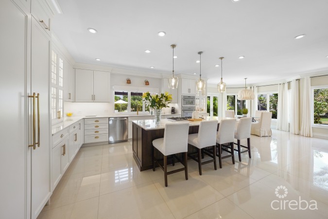 GOVERNORS HARBOUR ESTATE HOME