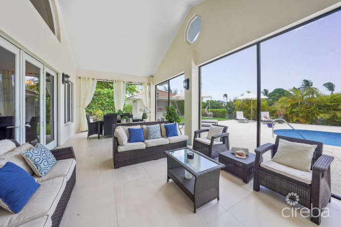 GOVERNORS HARBOUR ESTATE HOME