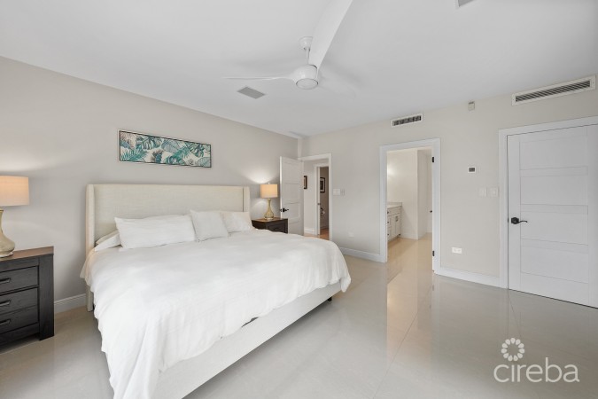 GOVERNORS HARBOUR ESTATE HOME