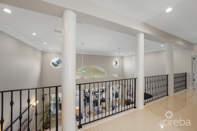 GOVERNORS HARBOUR ESTATE HOME