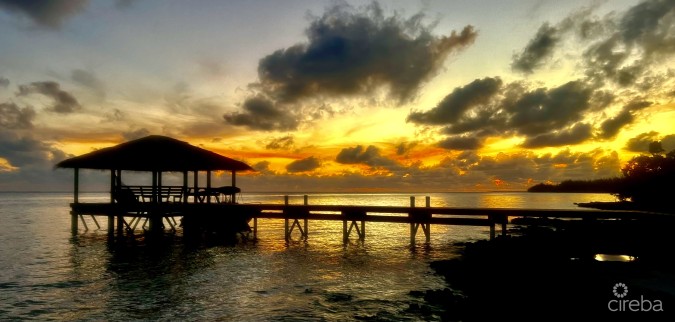 HIDDEN TREASURE OCEANFRONT ESTATE HOME