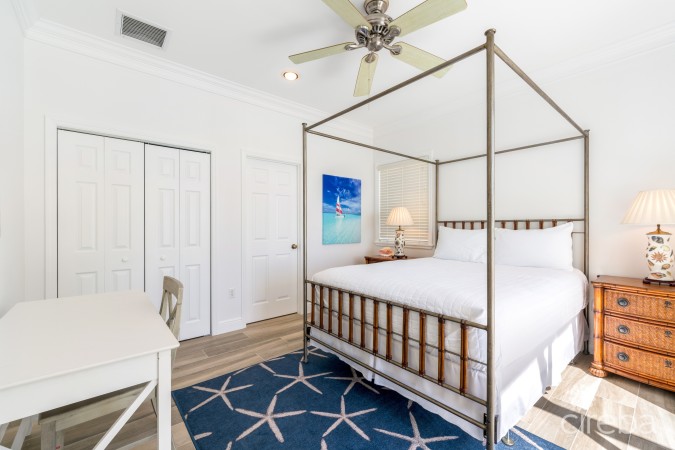 HIDDEN TREASURE OCEANFRONT ESTATE HOME