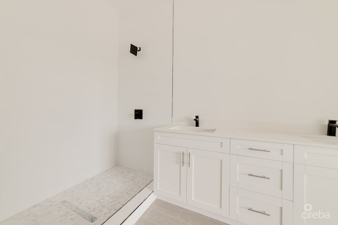 PRIVE PHASE 1 2 BED 2.5BATH, POOL VIEW