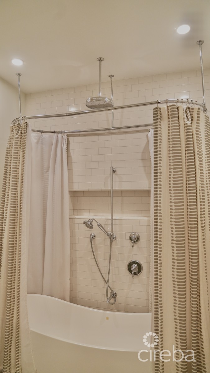 WINDSOR VILLAGE APT. 30