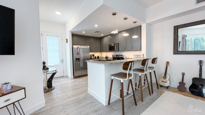 SNUG HARBOUR CANALFRONT 1 BED