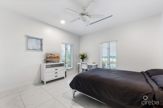 FULLY REMODELED 3BR FAMILY HOME IN NORTH SOUND ESTATES