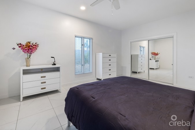 FULLY REMODELED 3BR FAMILY HOME IN NORTH SOUND ESTATES