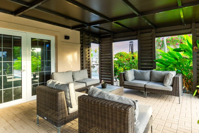 FULLY REMODELED 3BR FAMILY HOME IN NORTH SOUND ESTATES