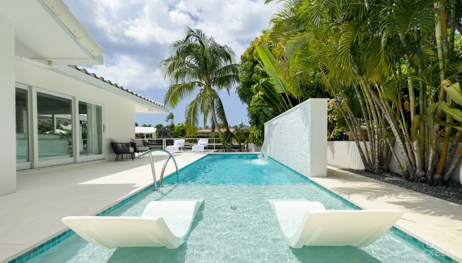 WATERFRONT HOME, GOVERNORS HARBOUR