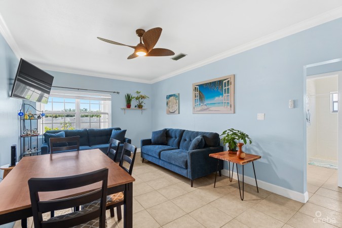 UPDATED 2-BEDROOM CONDO IN SILVER OAKS, GEORGE TOWN!