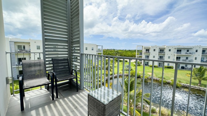 19 NORTH 2 BED CONDO