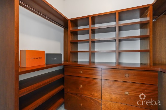 TURNBERRY  EAST #3 , CRYSTAL HARBOUR