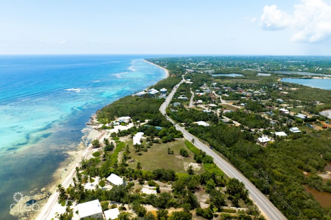 PRIME BEACHFRONT DEVELOPMENT OPPORTUNITY