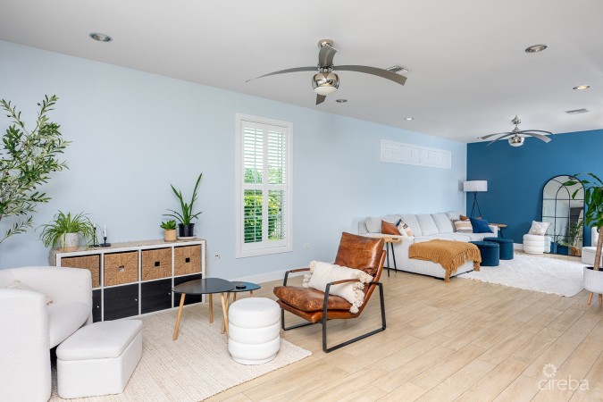 BIMINI DR - EXECUTIVE CANAL FRONT HOME IN GRAND HARBOUR