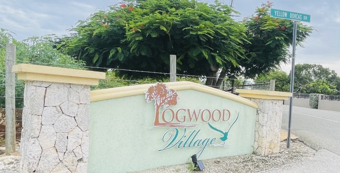 LAND  .28 ACRES - NORTHWARD