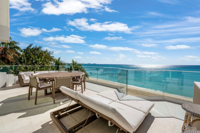 4 BED PENTHOUSE SEVEN MILE BEACH MANDALAY