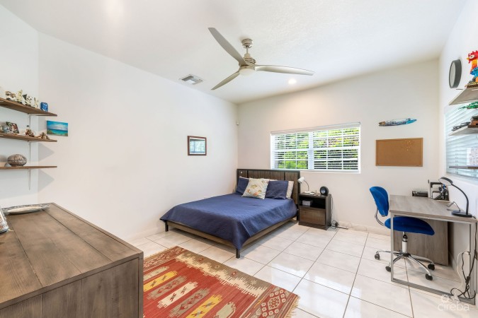 MULBERRY DRIVE 35, SOUTH SOUND HOME